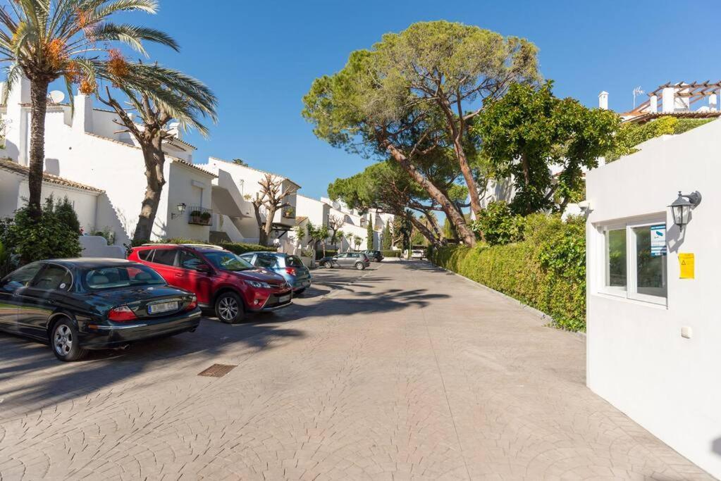 Incredible Luxury Location In Puerto Banus For Families Apartamento